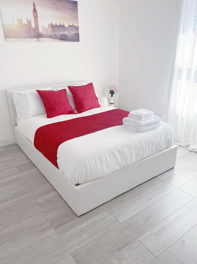 Agyeman Property Aldershot Buitenkant foto